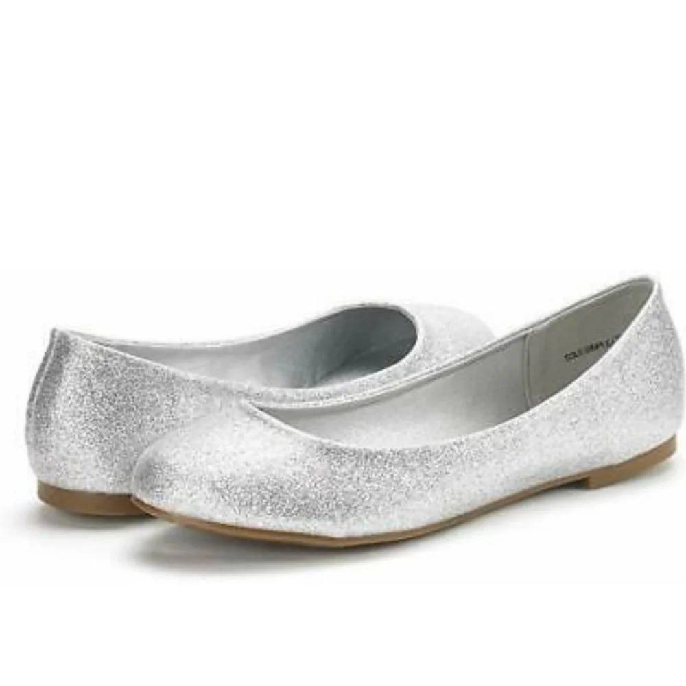 Dream Pairs Silver Sparkly Ballet Flats Size 5.5